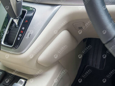 Vacuum press knee pad side covers wrapping